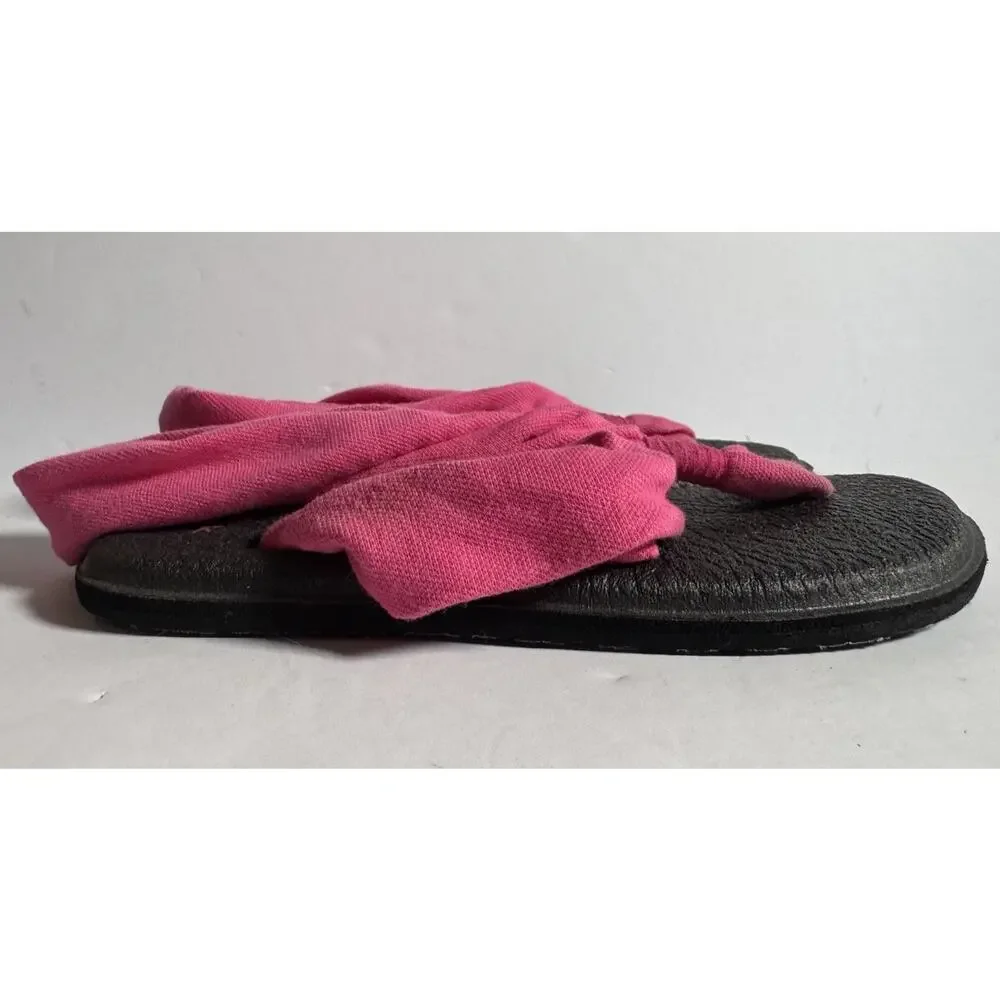 Sanuk Girls Slingback Sandals Size 1-2 Pink Black Yoga Thong Flip Flops